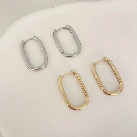 925 Sterling Silver Oval Huggie Earrings Small Hoop Earrings Gold Huggie Hoops - Picture 7 of 9